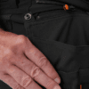 Helly Hansen Kensington riipputaskushortsit musta